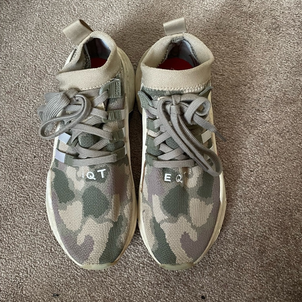 adidas primeknit sneakers